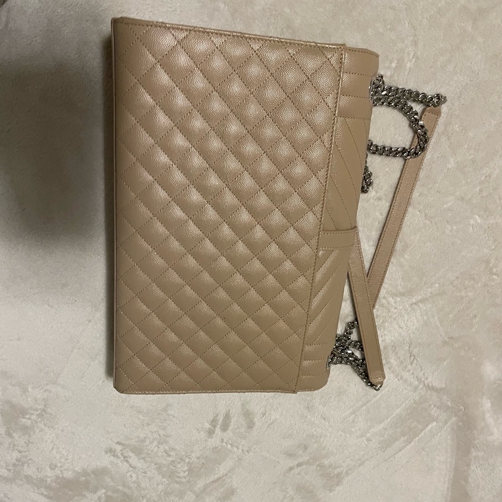 ❌SOLD❌—YSL ENVELOPE LARGE BAG IN MIX MATELASSÉ GRAIN DE POUDRE EMBOSSED LEATHER. - Picture 2 of 9